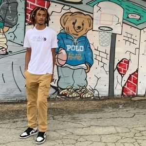 Meet your Posher, Leon